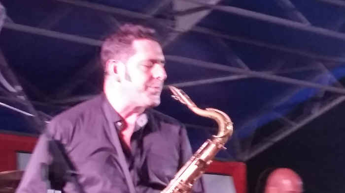 Great closeup music at night