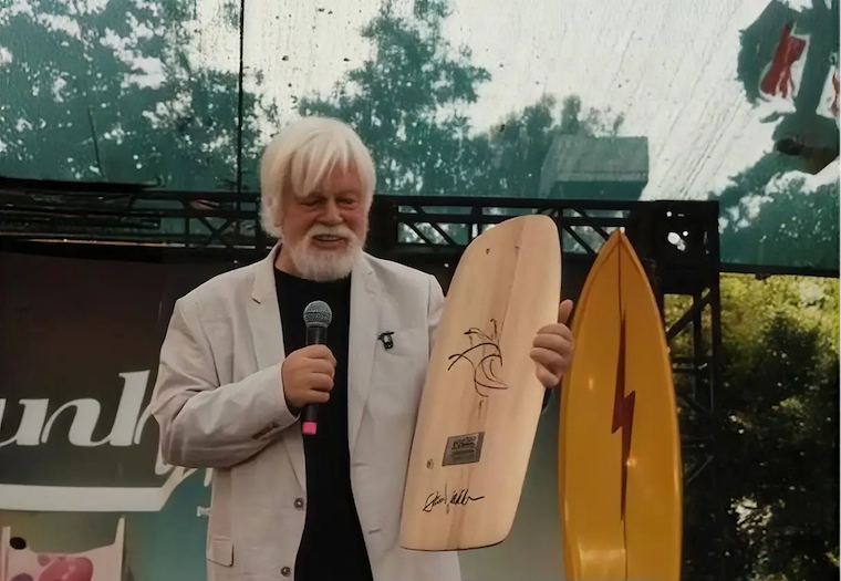 Paul Watson and award