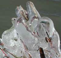 Ice - 3 December 2003 - 04b